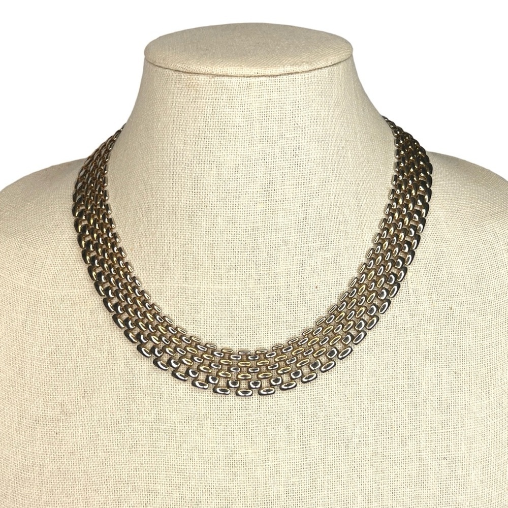 Gold Mesh Circle Necklace